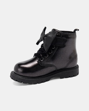 Botines con Chongo Carter's Negras